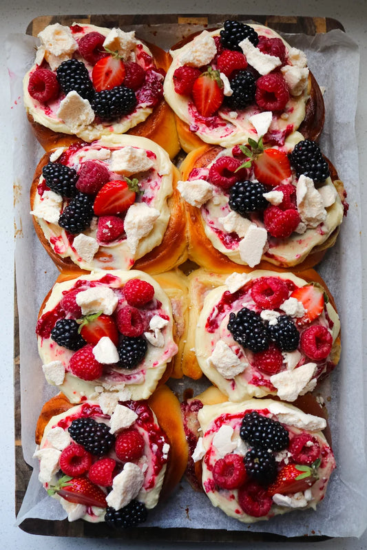 Berry Custard bun